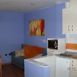 Santa Marina Lägenhetshotell Cuéllar